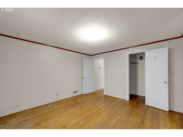 605 FULVUE Dr, Eugene, OR 97405