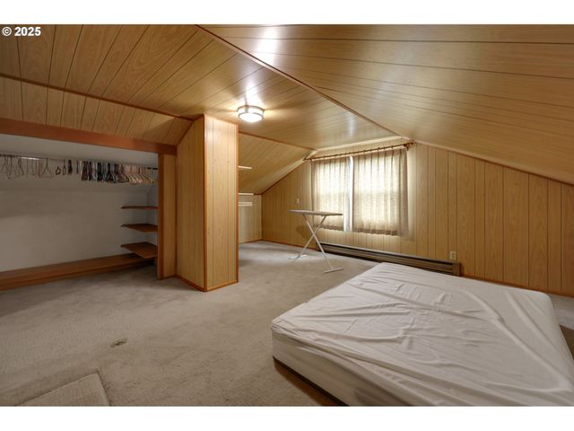 605 FULVUE Dr, Eugene, OR 97405