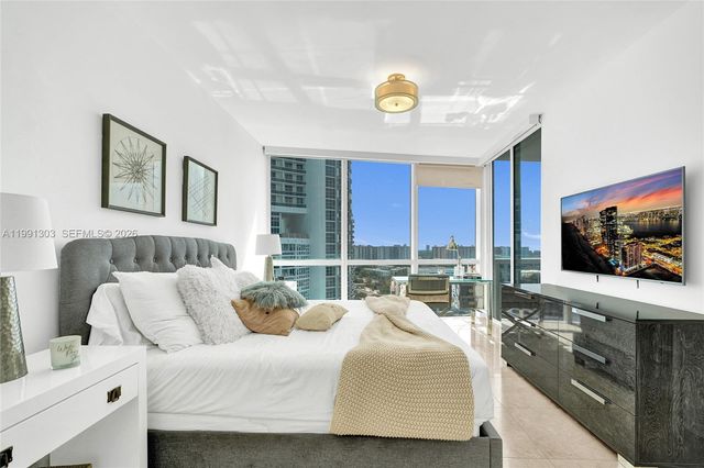 18201 Collins Ave 2007, Sunny Isles Beach, FL 33160