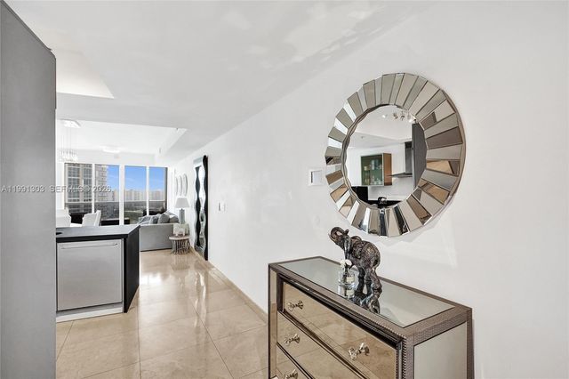 18201 Collins Ave 2007, Sunny Isles Beach, FL 33160