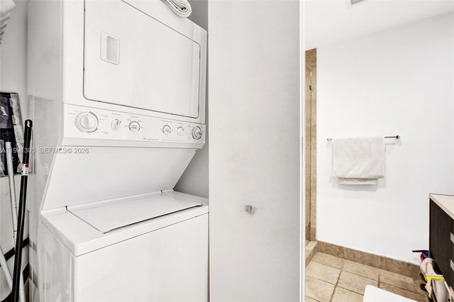 18201 Collins Ave 2007, Sunny Isles Beach, FL 33160