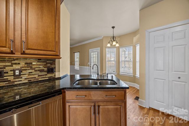 151 Saint Martins Lane, Statesville, NC 28677