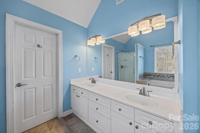 151 Saint Martins Lane, Statesville, NC 28677