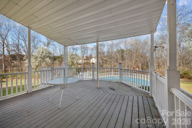 151 Saint Martins Lane, Statesville, NC 28677
