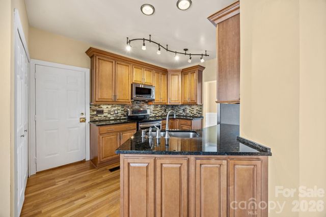 151 Saint Martins Lane, Statesville, NC 28677