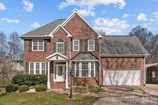 151 Saint Martins Lane, Statesville, NC 28677