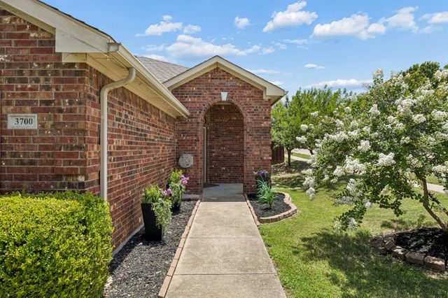 3700 Hazel Drive, Fort Worth, TX 76244