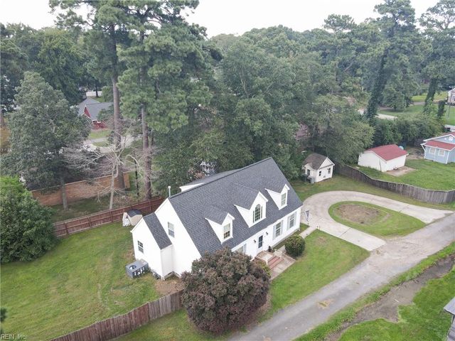 6 Misty Creek LN, Hampton, VA 23669
