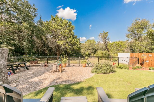 1138 Ridgeview Circle, Granbury, TX 76048