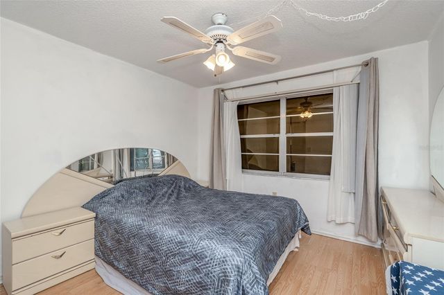 9700 STARKEY ROAD 113, Seminole, FL 33777