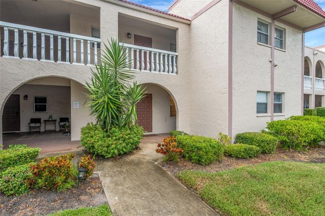 9700 STARKEY ROAD 113, Seminole, FL 33777