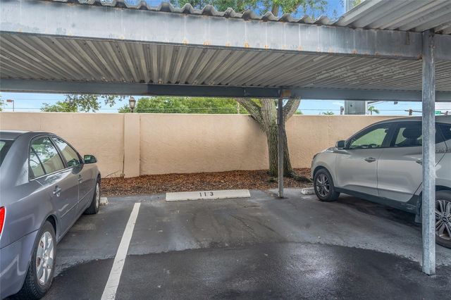 9700 STARKEY ROAD 113, Seminole, FL 33777