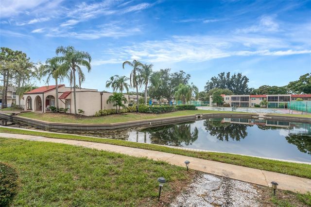 9700 STARKEY ROAD 113, Seminole, FL 33777