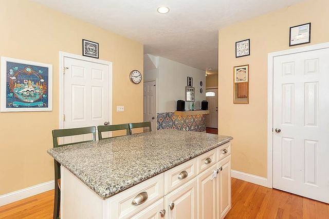 87 Winn 1, Woburn, MA 01801