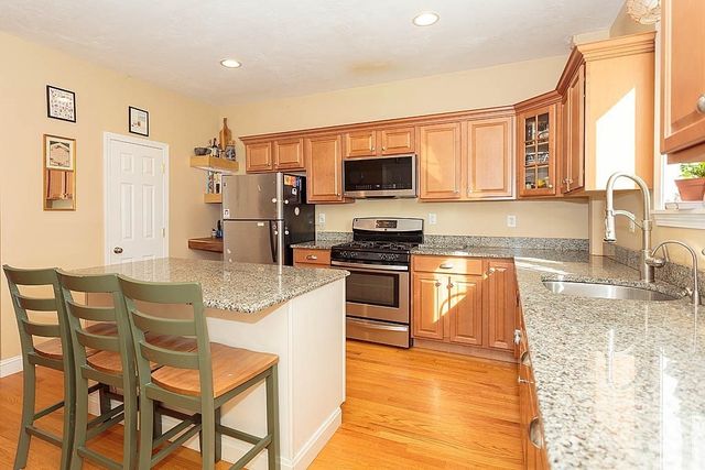 87 Winn 1, Woburn, MA 01801