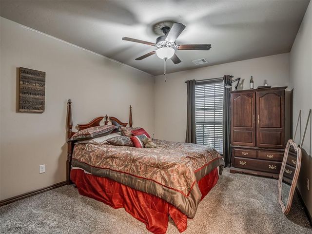 957 County Street 2982, Blanchard, OK 73010