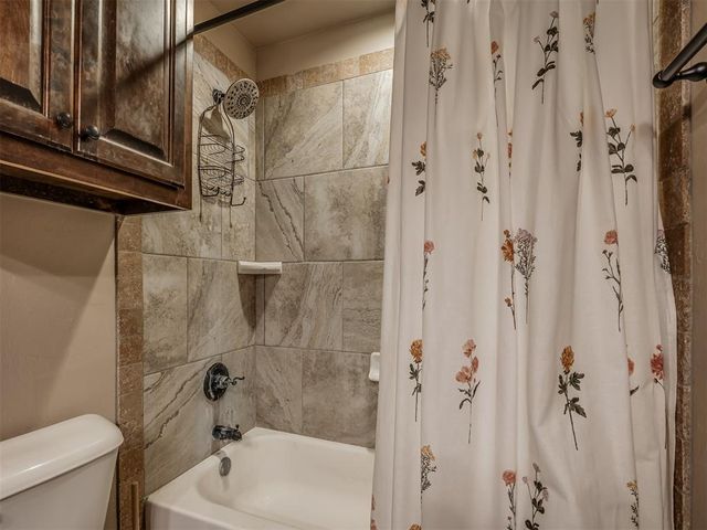 957 County Street 2982, Blanchard, OK 73010