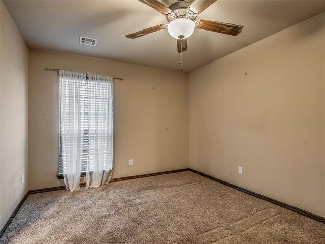 957 County Street 2982, Blanchard, OK 73010