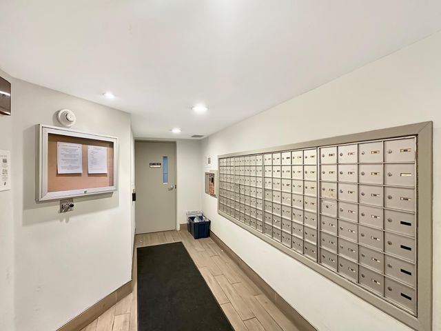 122 Demont Avenue E 358, Little Canada, MN 55117