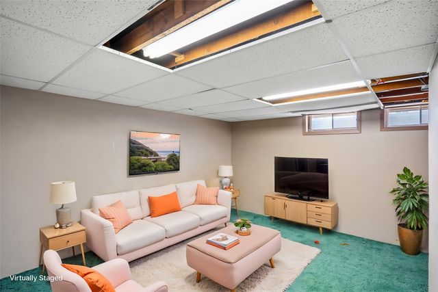 1412 3rd Avenue SE, Altoona, IA 50009