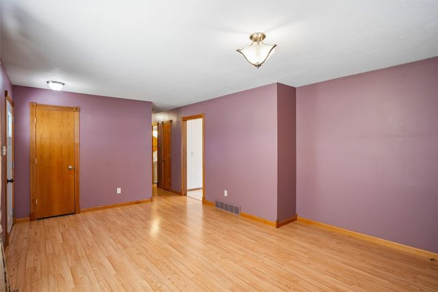 1412 3rd Avenue SE, Altoona, IA 50009