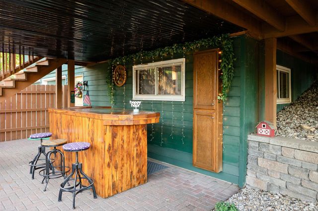 3031 Sunnyside Drive, Manhattan, KS 66502