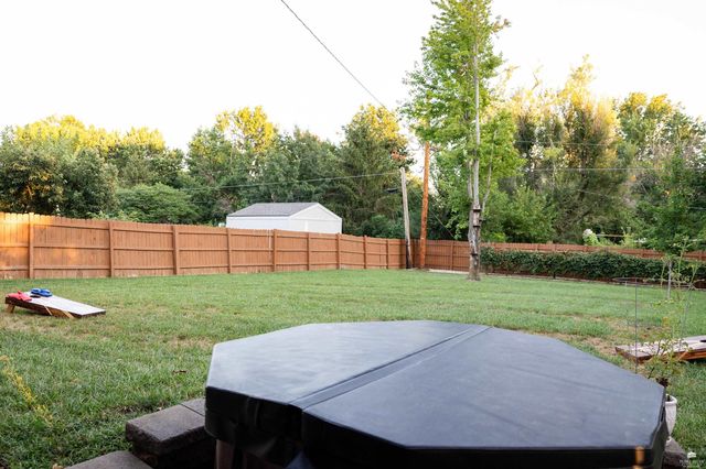 3031 Sunnyside Drive, Manhattan, KS 66502