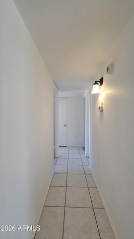 8017 W MEADOWBROOK Avenue, Phoenix, AZ 85033