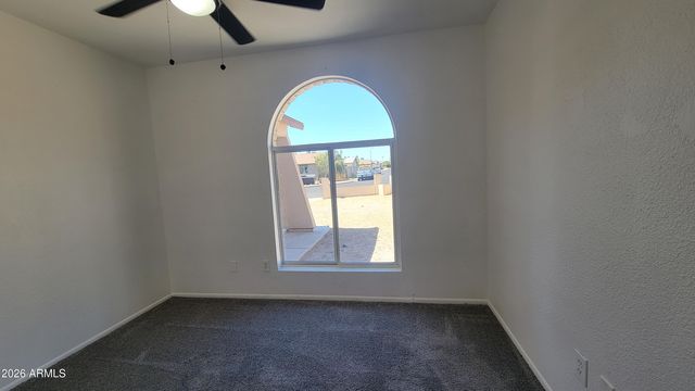 8017 W MEADOWBROOK Avenue, Phoenix, AZ 85033