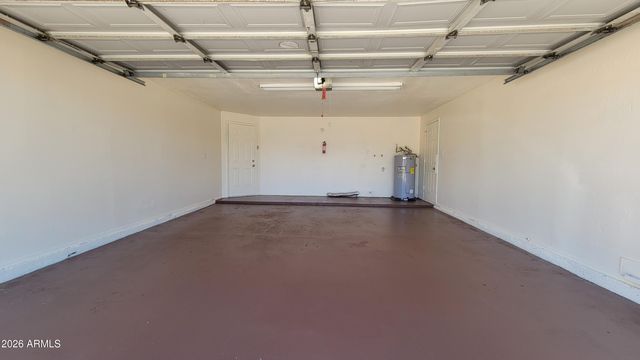 8017 W MEADOWBROOK Avenue, Phoenix, AZ 85033