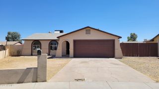 8017 W MEADOWBROOK Avenue, Phoenix, AZ 85033