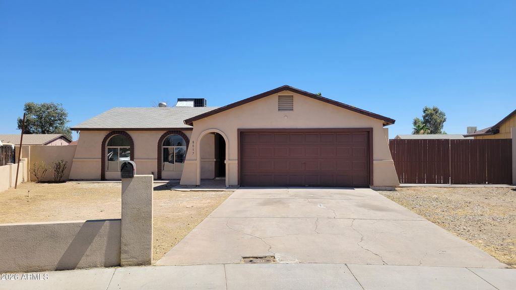8017 W MEADOWBROOK Avenue, Phoenix, AZ 85033