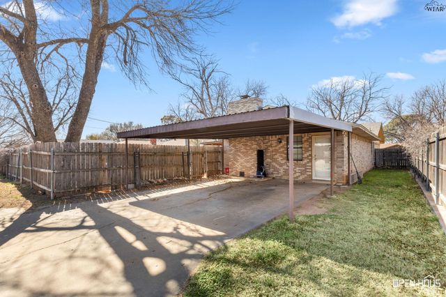 4611 MONTERREY DRIVE, Wichita Falls, TX 76310