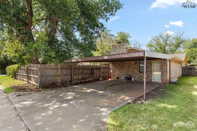 4611 MONTERREY DRIVE, Wichita Falls, TX 76310