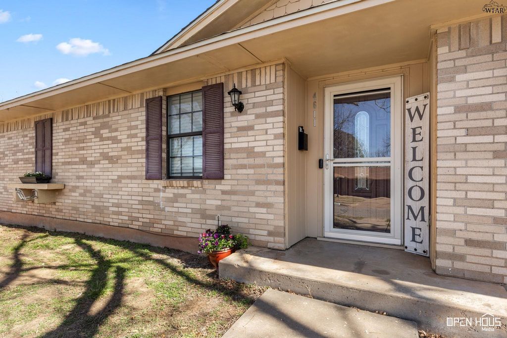 4611 MONTERREY DRIVE, Wichita Falls, TX 76310