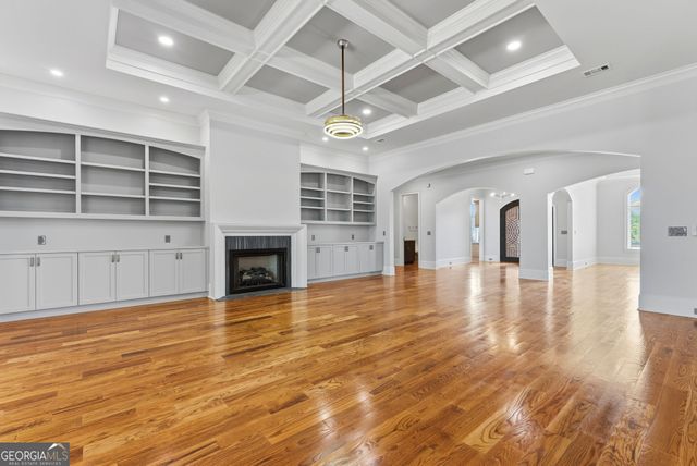 607 W Lake Circle, Augusta, GA 30907