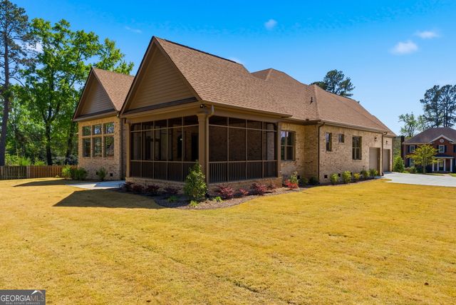 607 W Lake Circle, Augusta, GA 30907