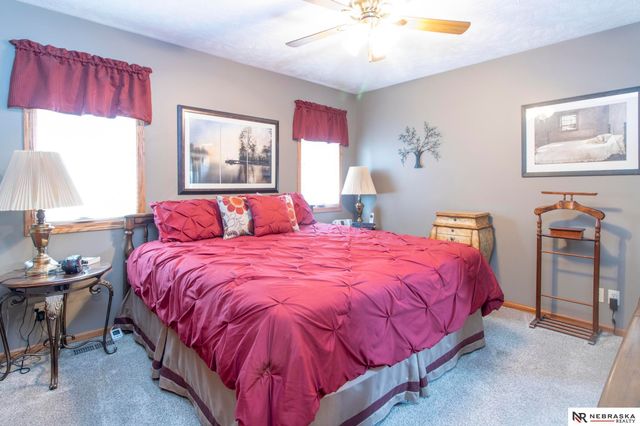 3512 Hartley Circle, Lincoln, NE 68521