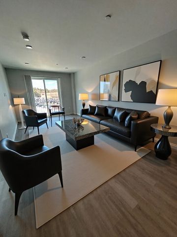 148 Old Post Road 205, Sharon, MA 02067