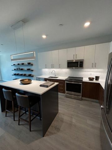 148 Old Post Road 205, Sharon, MA 02067