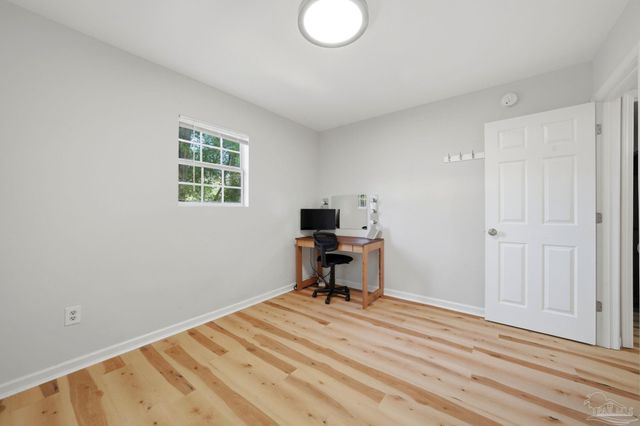 408 N W St, Pensacola, FL 32505