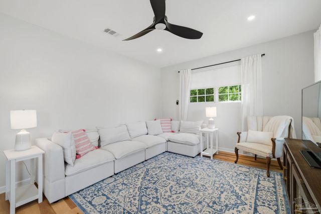 408 N W St, Pensacola, FL 32505