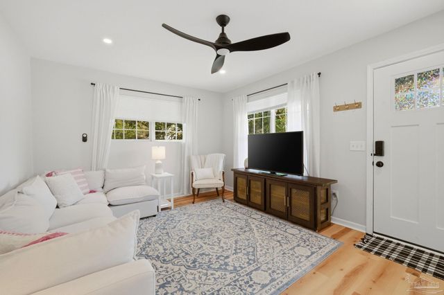 408 N W St, Pensacola, FL 32505