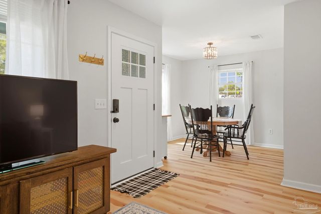 408 N W St, Pensacola, FL 32505