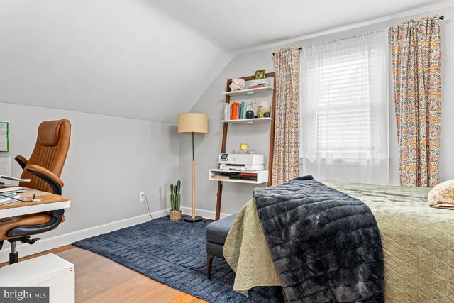 21 MORELAND RD, Paoli, PA 19301