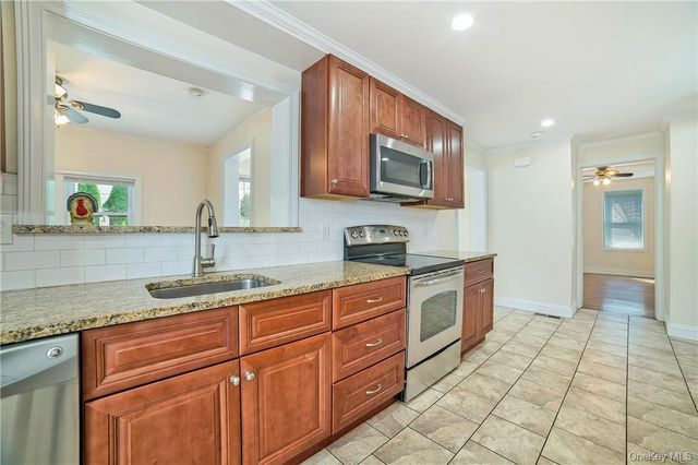 99 Maple Avenue 1, Rye, NY 10580