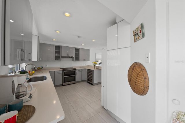 1304 PASS A GRILLE WAY, St Pete Beach, FL 33706