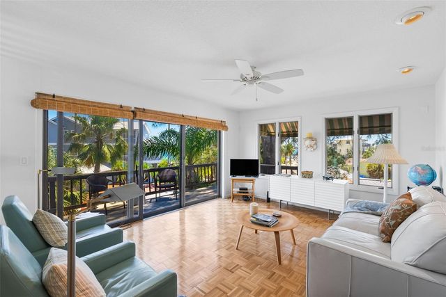 1304 PASS A GRILLE WAY, St Pete Beach, FL 33706