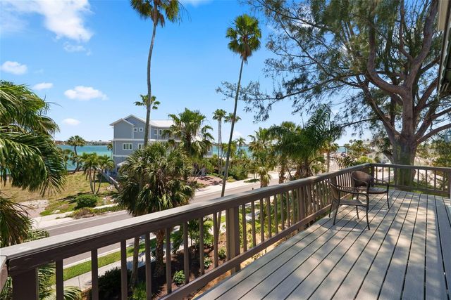 1304 PASS A GRILLE WAY, St Pete Beach, FL 33706