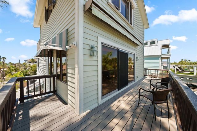 1304 PASS A GRILLE WAY, St Pete Beach, FL 33706